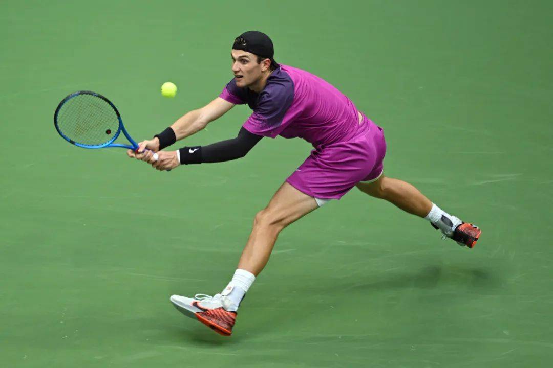 的高度认可 的高度认可